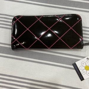 Fiorini-Molly-Black PU Leather with pink stitching